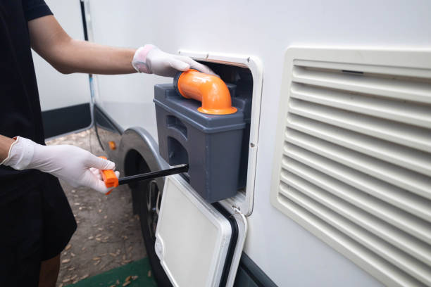 Best Portable toilet rental cost  in Newell, WV